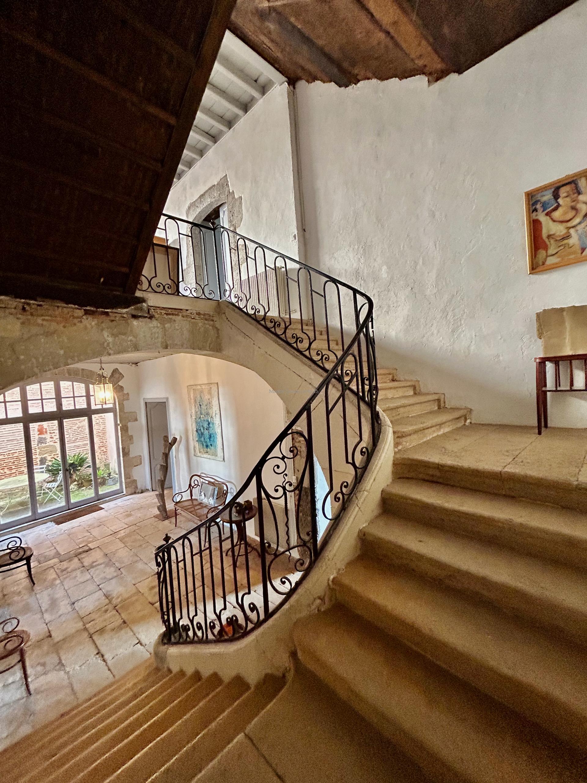 Demeure Historique d’Exception – XVIIe & XVIIIe siècles – 600 m² – Vue Panoramique – 